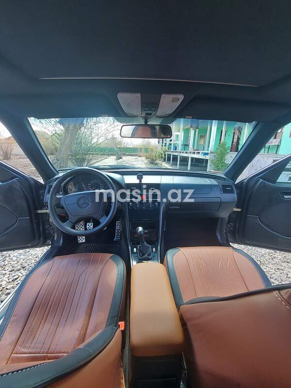 Mercedes C 180 - Image 4