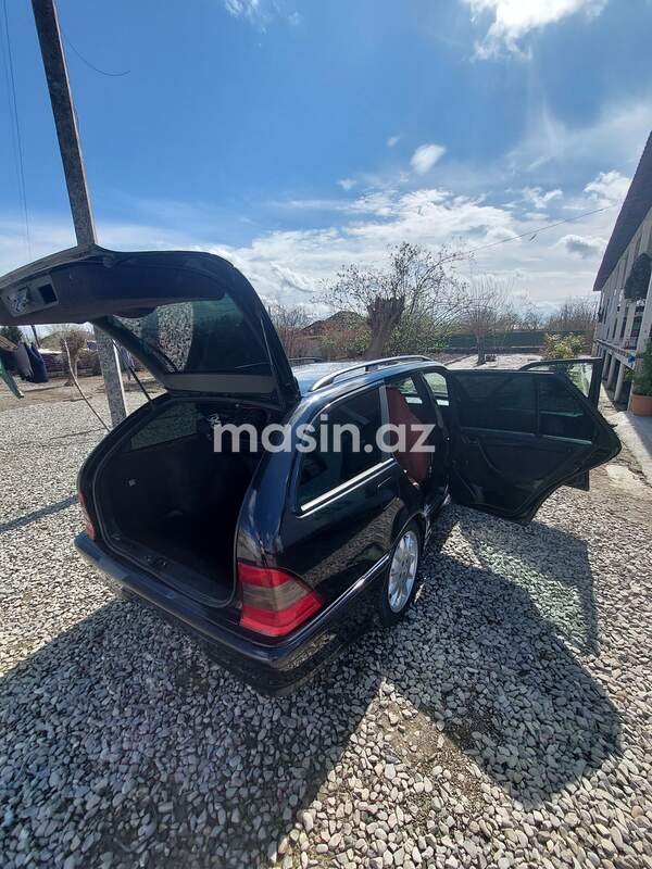 Mercedes C 180 - Image 5
