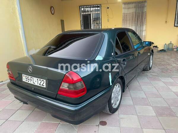 Mercedes CLA 200 - Image 6