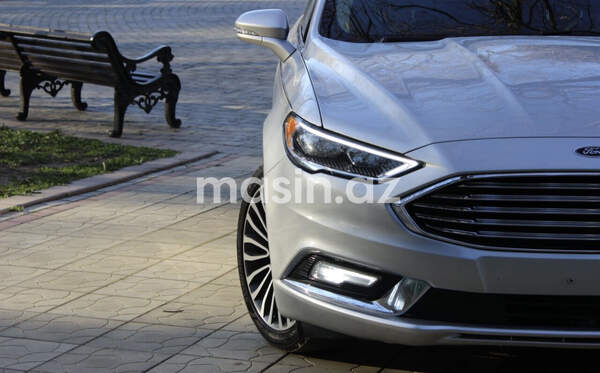 Ford Fusion - Image 5