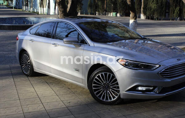 Ford Fusion - Image 7
