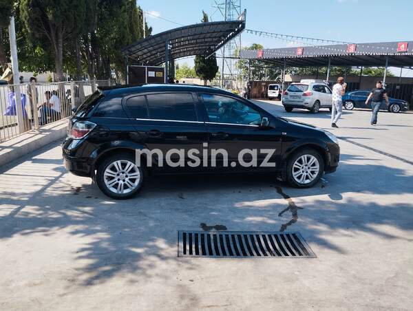 Opel Astra - Image 6