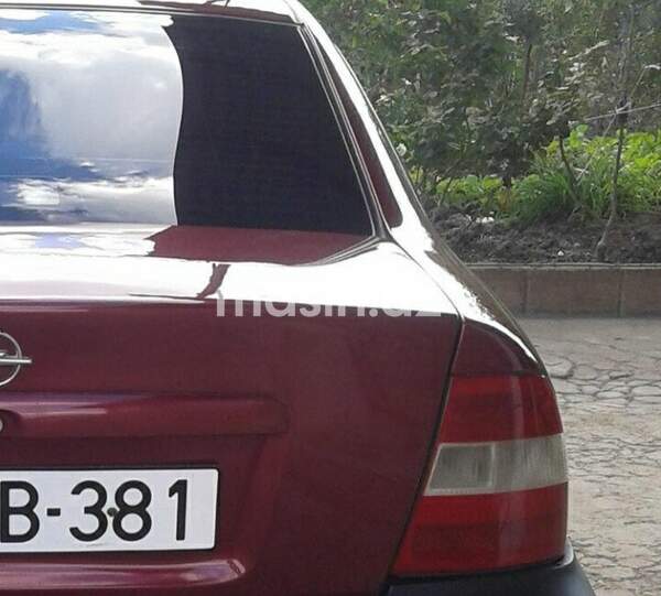 Opel Vectra - Image 4