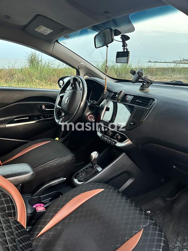 Kia Rio - Image 5