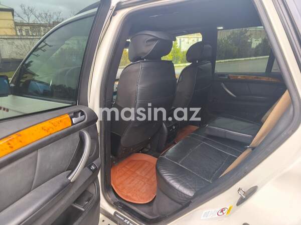 BMW X5 - Image 7