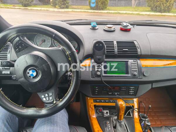 BMW X5 - Image 9