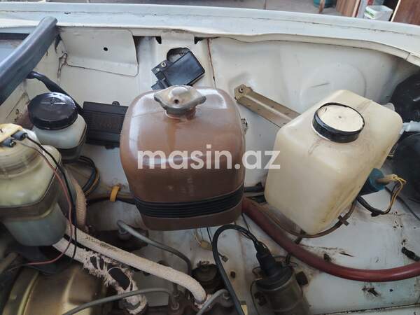 LADA (VAZ) 2107 - Image 3