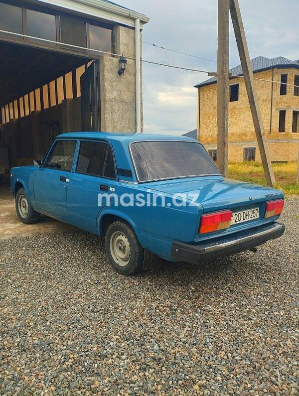 LADA (VAZ) 2107 - Image 5