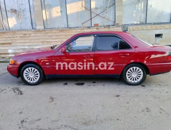 Mercedes C 180 - Image 3