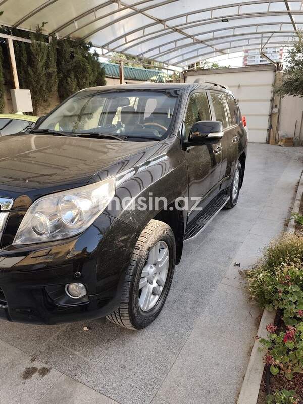 Toyota Land Cruiser Prado - Image 3