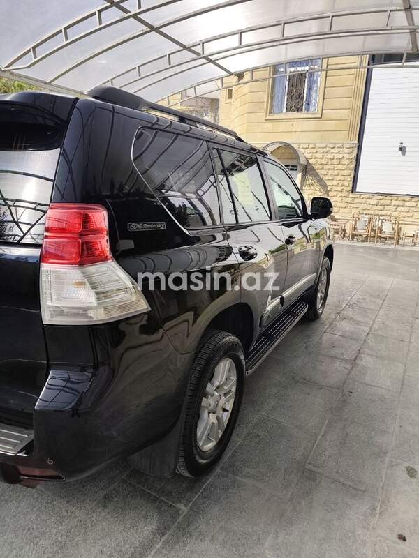 Toyota Land Cruiser Prado - Image 5