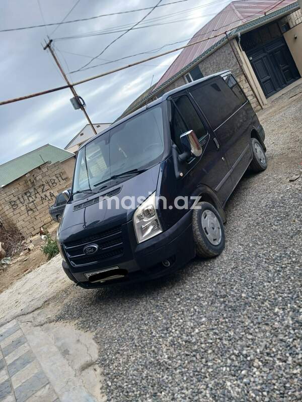 Ford Transit - Image 6