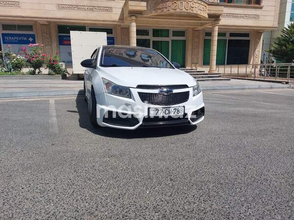 Chevrolet Cruze - Image 3
