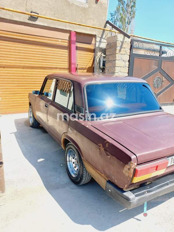 LADA (VAZ) 2107 - Image 8