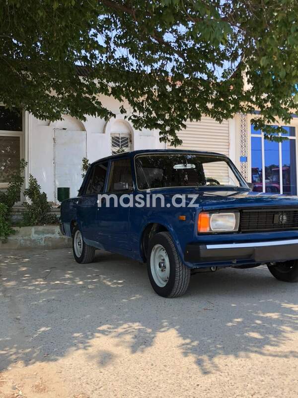 LADA (VAZ) 2107
