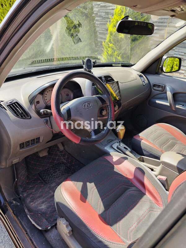 Chery Tiggo (T11) - Image 6