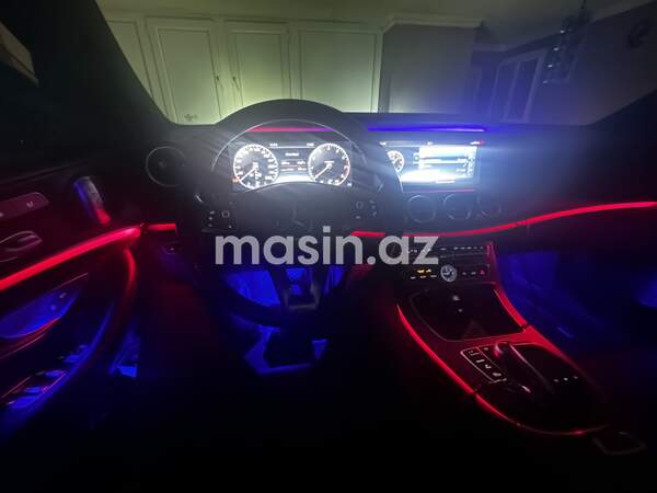 Mercedes E 350 - Image 7