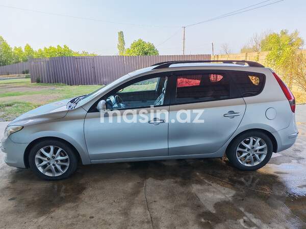 Hyundai i30 - Image 3
