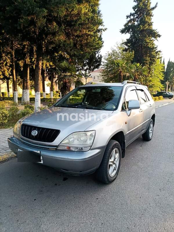 Toyota Harrier - Image 5