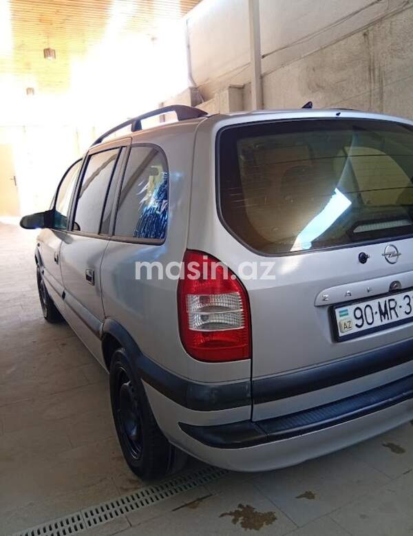 Opel Zafira - Image 6