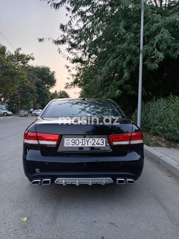 Hyundai Sonata - Image 2