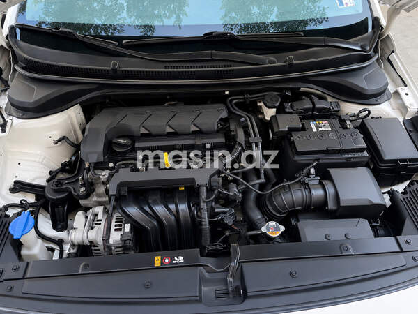 Hyundai Accent - Image 7