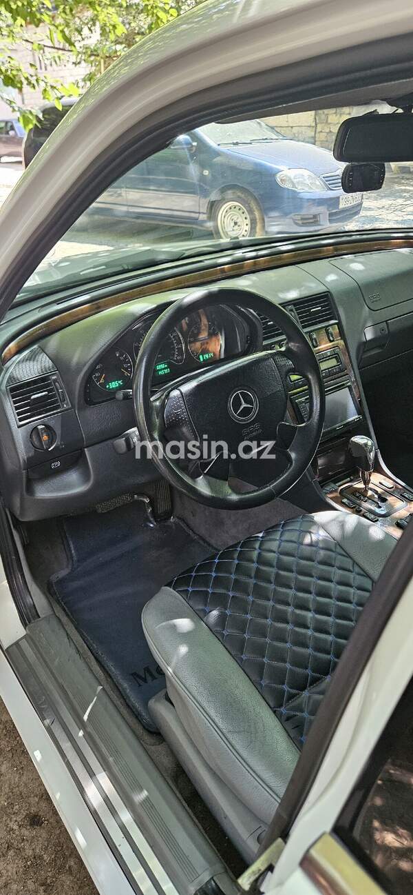 Mercedes C 230 - Image 10