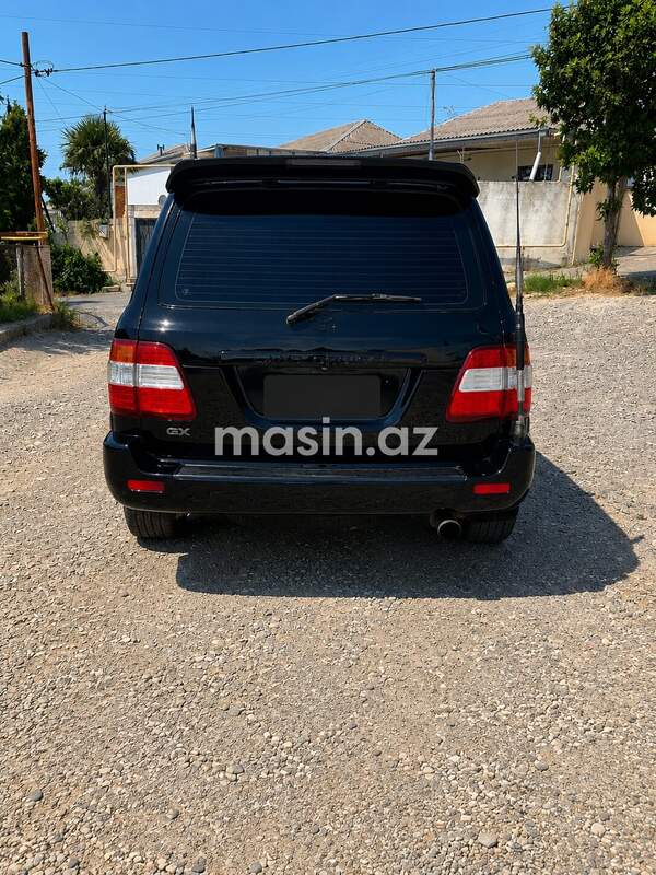 Toyota Land Cruiser - Image 7