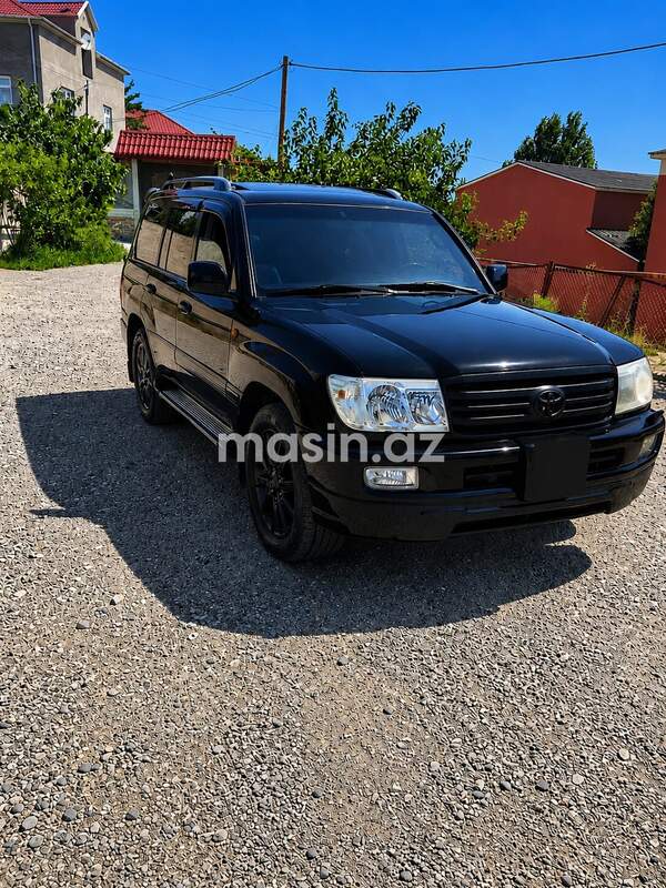 Toyota Land Cruiser - Image 10