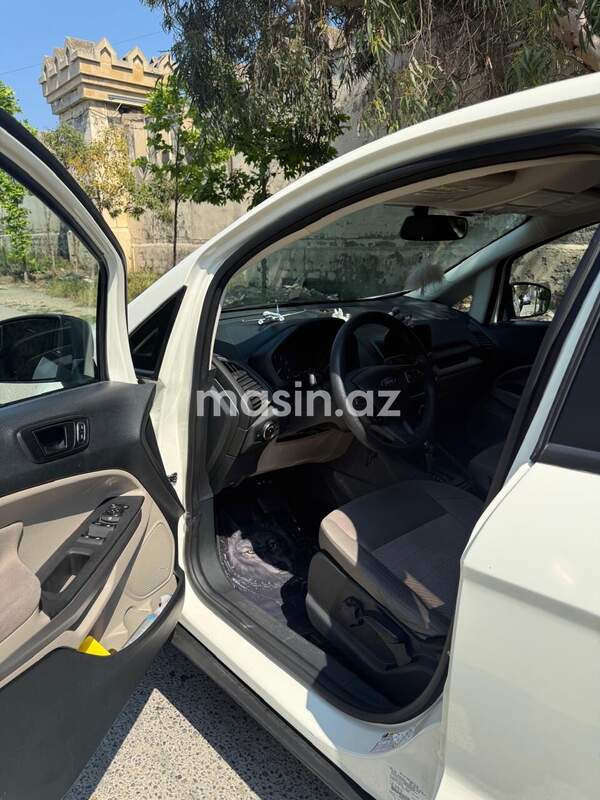 Ford Ecosport - Image 3