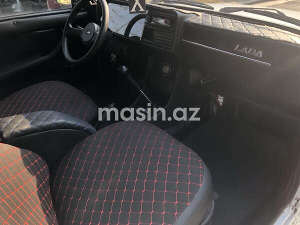LADA (VAZ) 2107 - Image 4