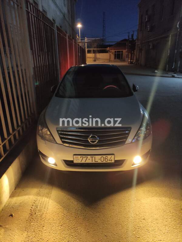 Nissan Teana