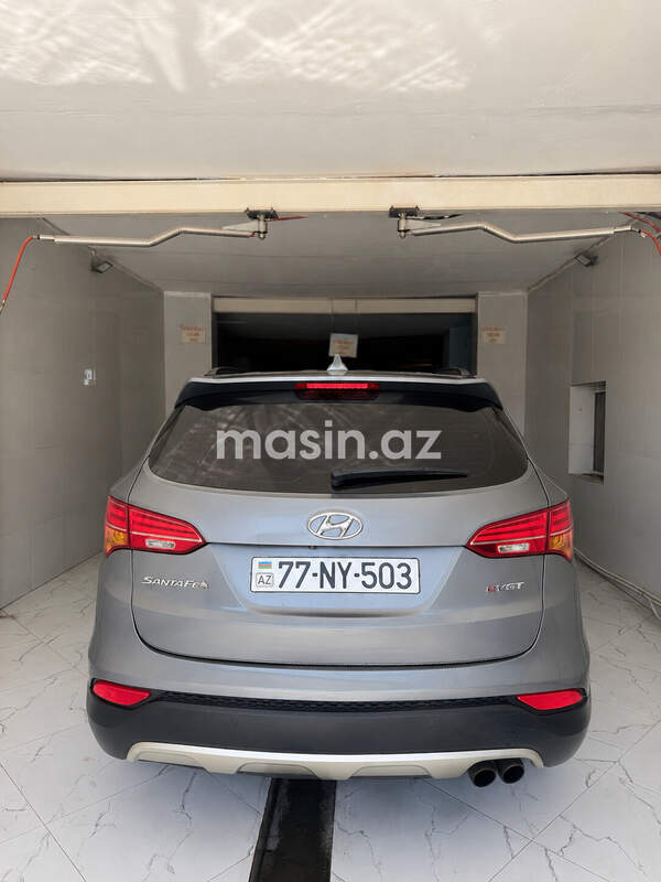 Hyundai Santa Fe - Image 2