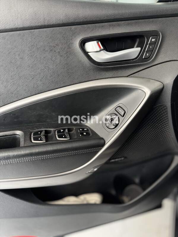 Hyundai Santa Fe - Image 5