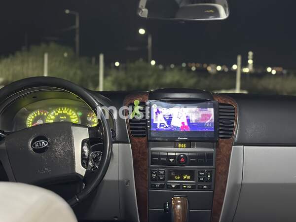 Kia Sorento - Image 4
