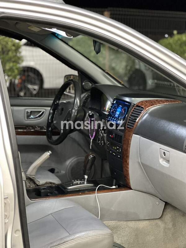 Kia Sorento - Image 7