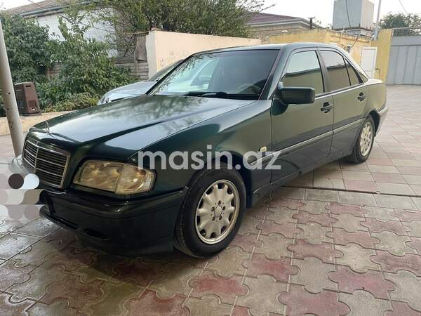 Mercedes C 200 - Image 2