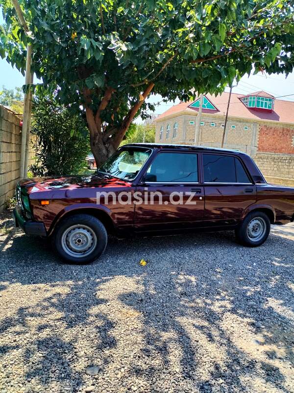 LADA (VAZ) 2107 - Image 8