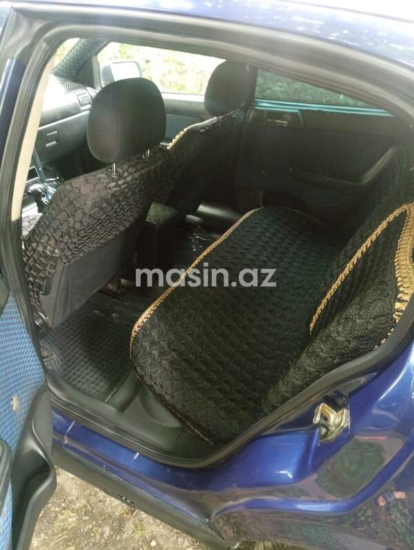 Opel Astra - Image 6