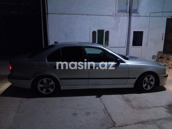 BMW 523 - Image 8