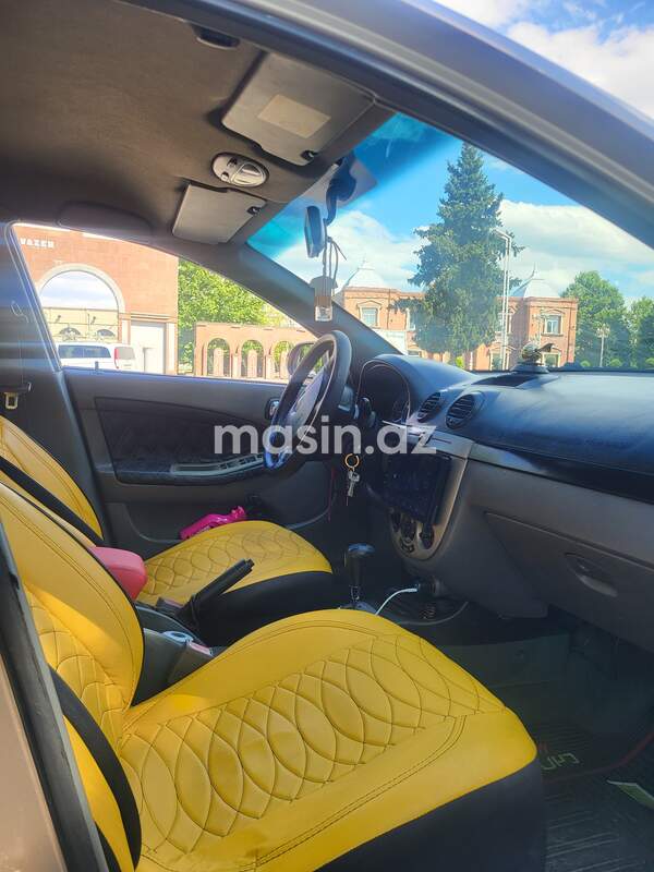 Chevrolet Lacetti - Image 5