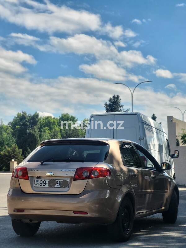Chevrolet Lacetti - Image 8