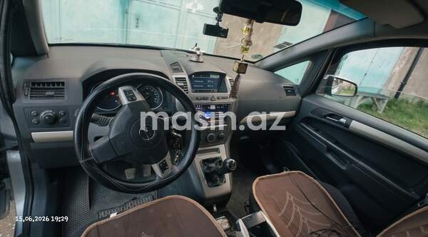 Opel Zafira - Image 6