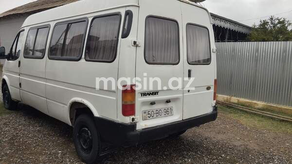 Ford Transit - Image 6