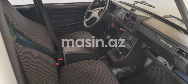 LADA (VAZ) 2107 - Image 5