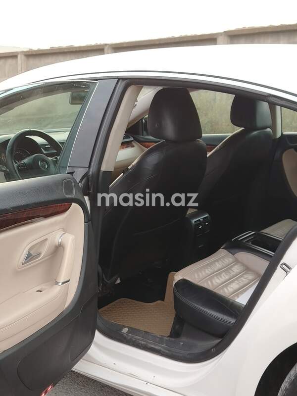 Volkswagen Passat CC - Image 7