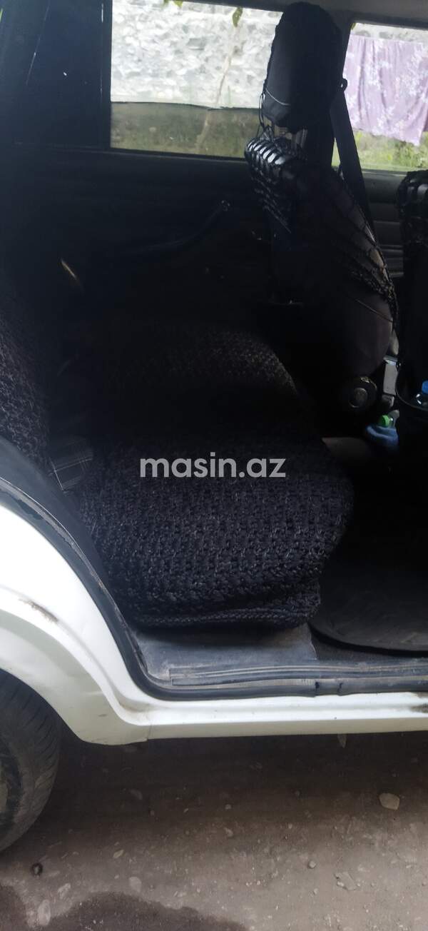 LADA (VAZ) 2104 - Image 8