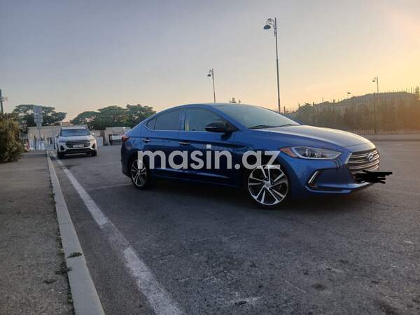 Hyundai Elantra - Image 7