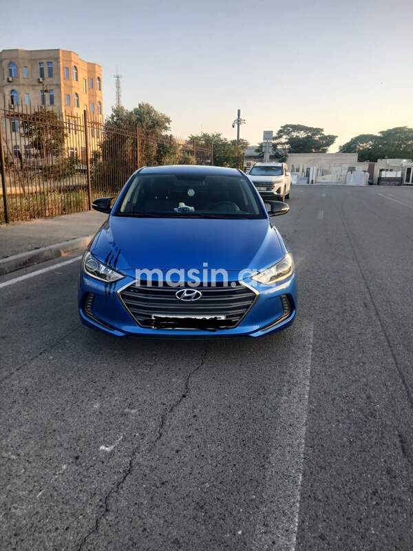 Hyundai Elantra - Image 9