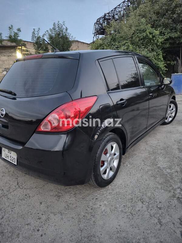 Nissan Tiida - Image 4